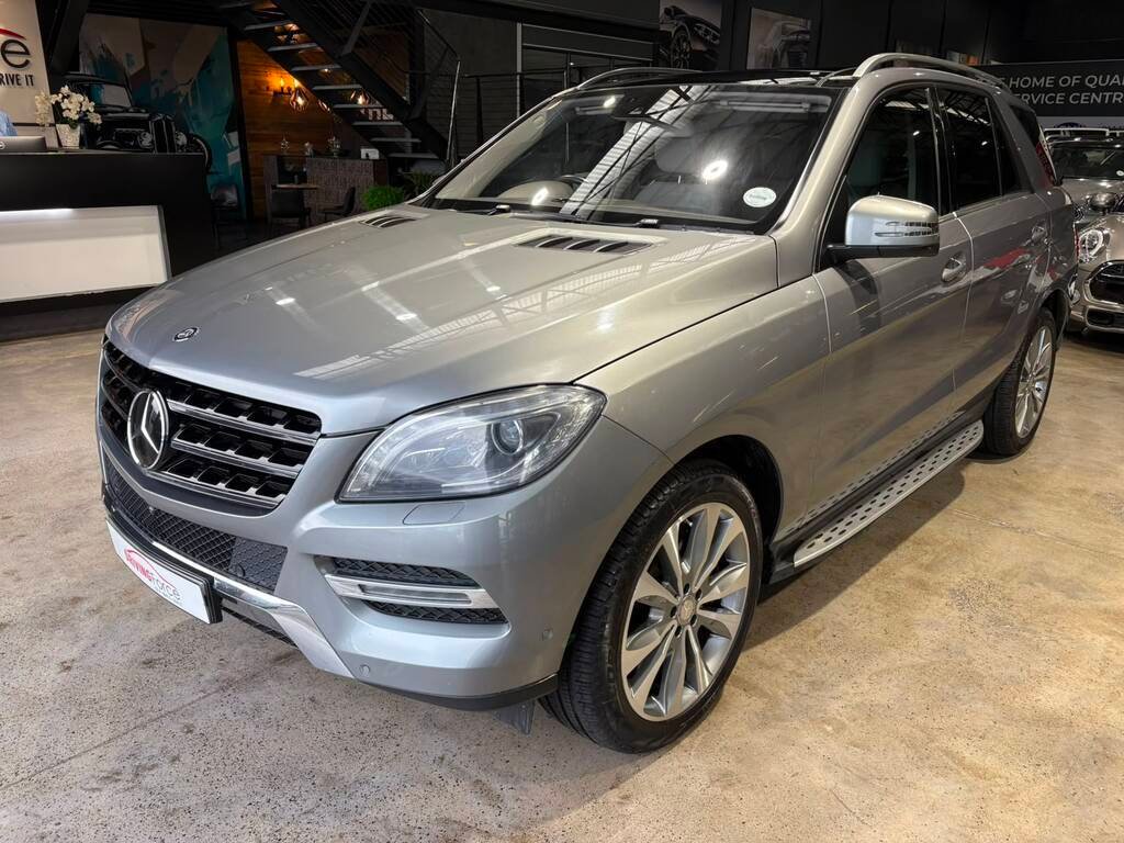 2014 Mercedes-Benz ML 500 ML 500 BE in Silver, for sale at Driving Force Cape Town
